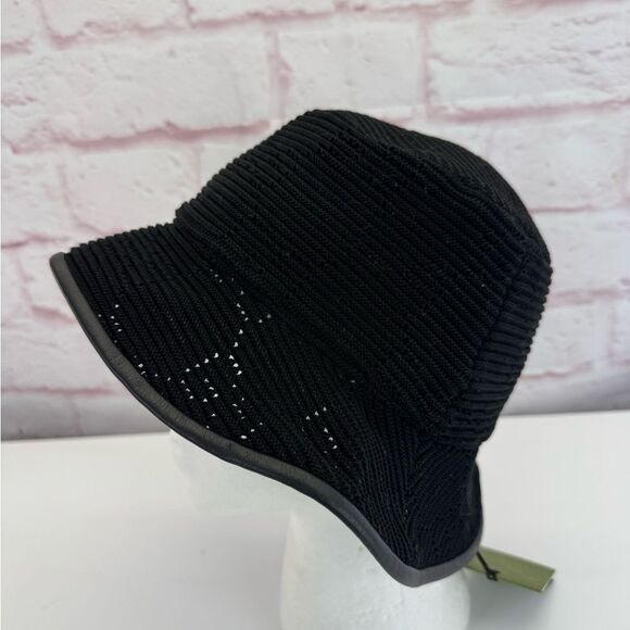 Gucci NWT Malibu Gg Knitted Black Bucket Hat main image 9